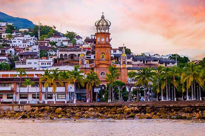 7 reasons to travel to Puerto Vallarta in the fall