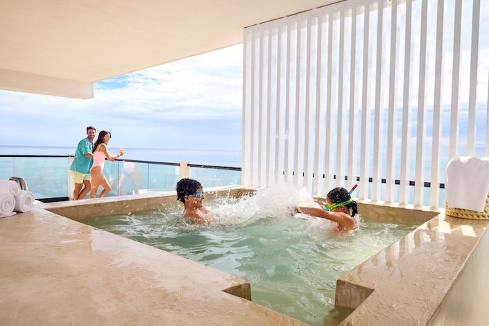 AVA Resort Cancún inicia una nueva era de viajes de lujo todo incluido enfocado a familias