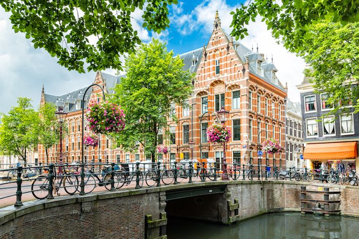 Air Transat opens direct route from Montreal to Amsterdam