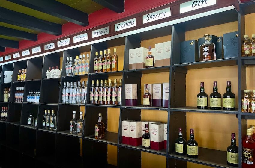 Antigua-and-Barbuda-Local-Rum.jpg