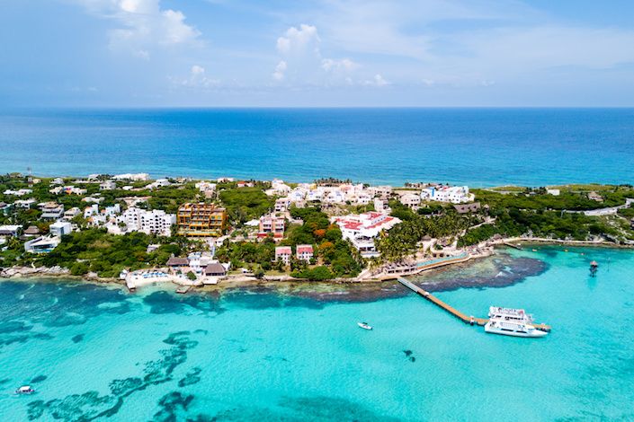 Cancún: un nuevo destino se diferencia como “libre de sargazo»
