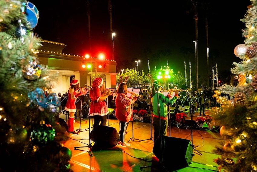 Buena-Park-Christmas-Tree-Lighting-Ceremony.jpg