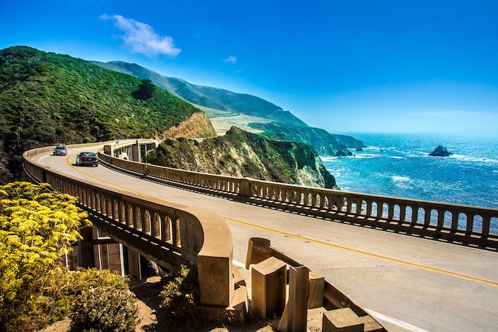 'California Road Trips' 2022-23 features eight themed itineraries, sustainability guide