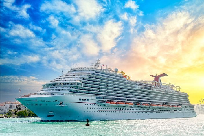 Carnival drops pre-cruise testing for fully vaccinated guests on shorter cruises