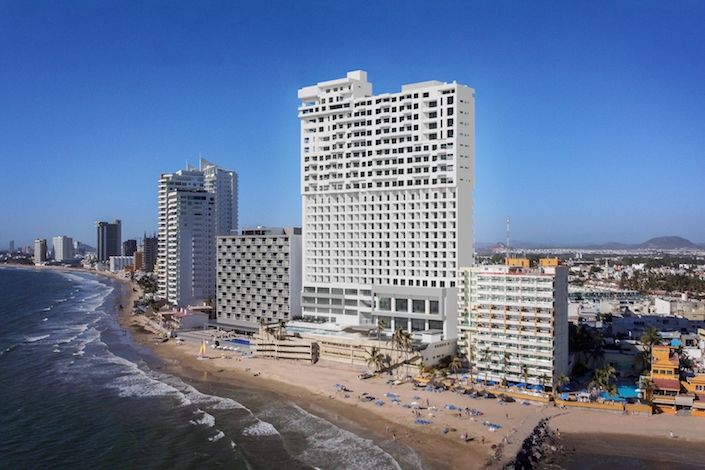 Courtyard by Marriott Mazatlán Beach Resort debuts as the first Courtyard resort in Mexico