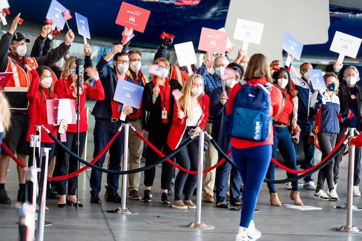 Delta-flies-Team-USA-to-Olympic-Winter-Games-Beijing-2022-on-first-ever-Team-USA-only-charter-10.jpg