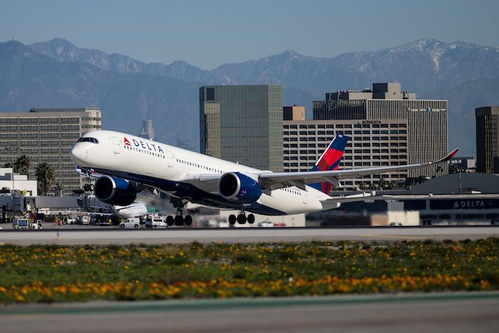 Delta-flies-Team-USA-to-Olympic-Winter-Games-Beijing-2022-on-first-ever-Team-USA-only-charter-12.jpg