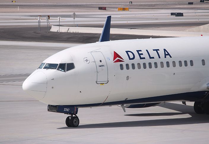 Delta flight turns around after multiple passengers refuse to wear a masks