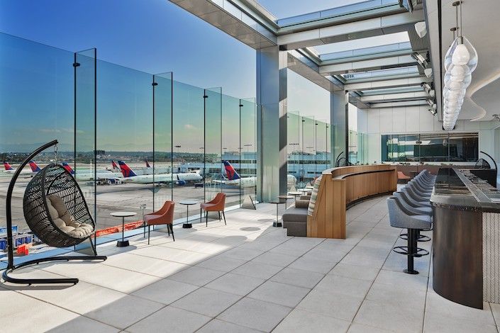 Delta’s-new-Terminal-3-at-LAX,-featuring-show-stopping-Delta-Sky-Club,-now-open-9.jpg