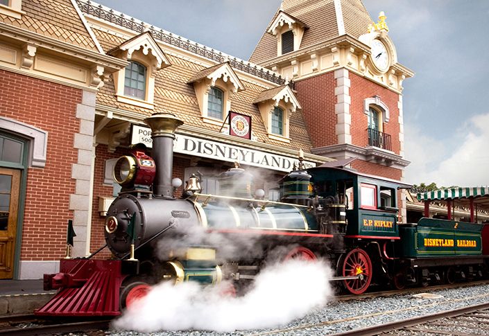 Disneyland Re-Opens Fan Favourites
