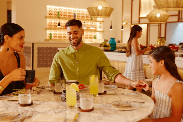 En Fairmont Mayakoba, los niños comen gratis.