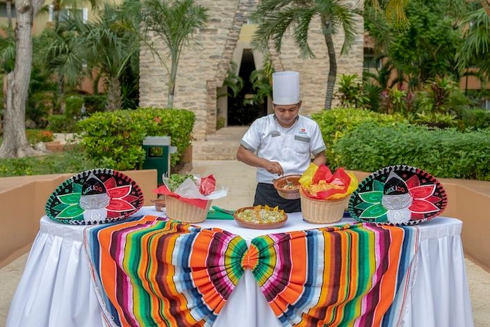 Experience Caribbean culinary delights when staying at the Viva Resorts by Wyndham