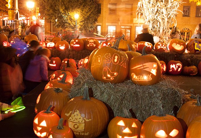 Experience Halloween in Massachusetts Virtually