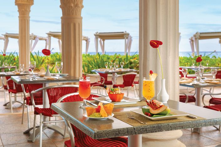 Experience more with dining options at Hilton Playa Del Carmen