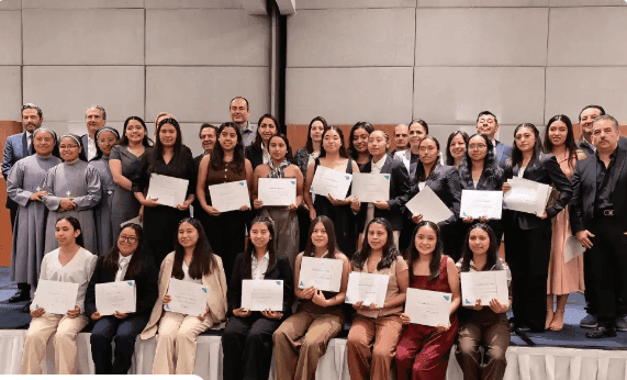 Posadas renforce son engagement social avec la formation de 189 jeunes au Mexique