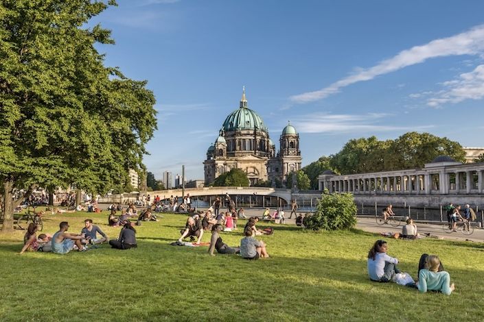 Germany's tourism industry thrives: 25.8% increase in international overnight stays in 2023