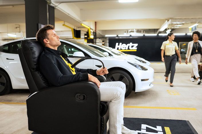 Hertz-invests-in-largest-electric-vehicle-rental-fleet-and-partners-with-seven-time-Super-Bowl-Champion-Tom-Brady-to-headline-new-campaign-5.jpg