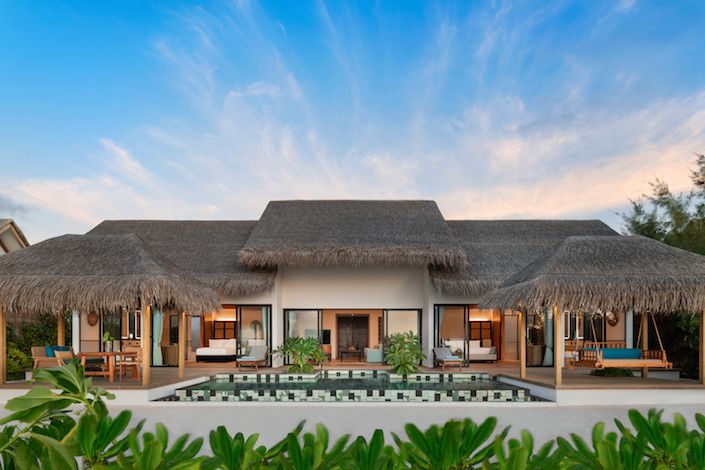 Hilton’s-flagship-brand-makes-highly-anticipated-debut-in-the-Maldives-2.jpg