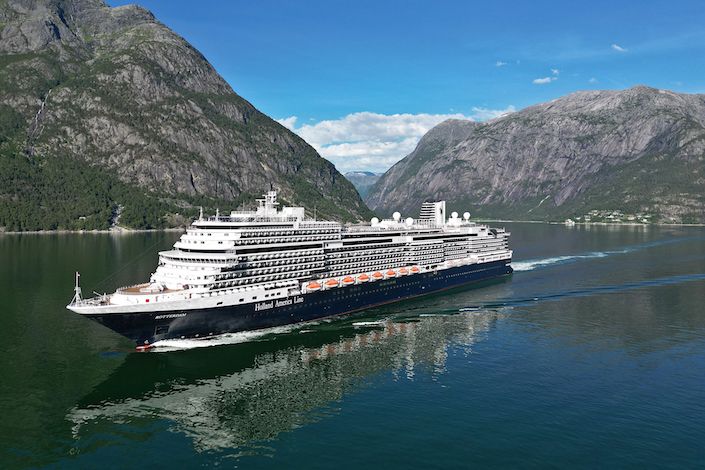 Holland America Line sees higher interest for longer roundtrip voyages from U.S. homeports