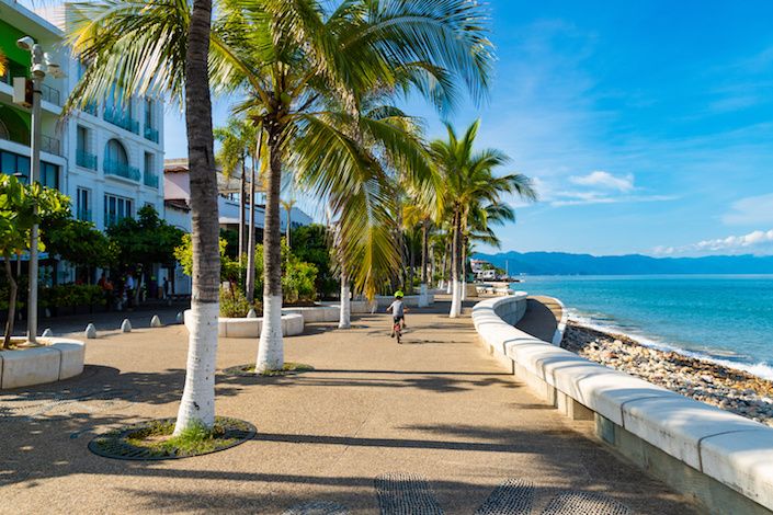 Hotel occupancy in Puerto Vallarta sees recovery as world begins to live with COVID-19