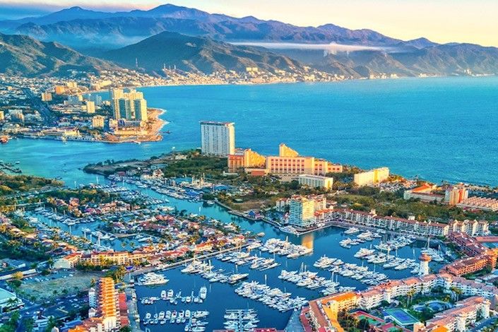 How safe is it to travel to Puerto Vallarta?
