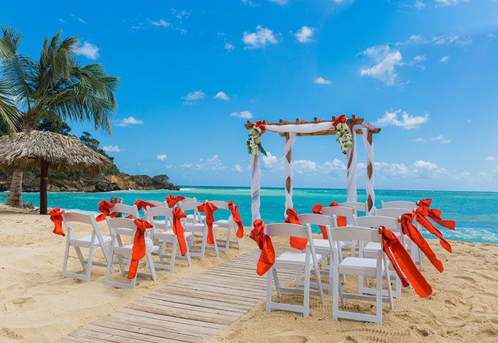 It's a Wedding Extravaganza with Bahia Principe Hotels & Resorts