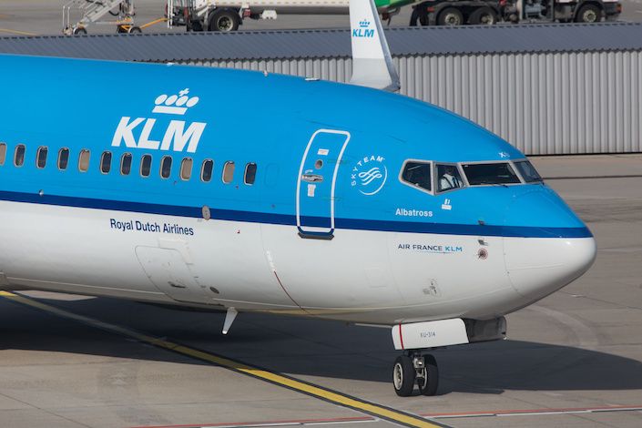 KLM launches new long-haul business class menu