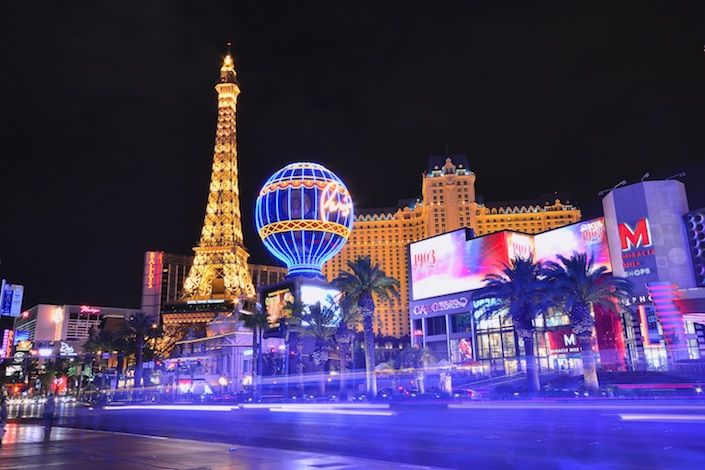 Las Vegas welcomes back overseas flights