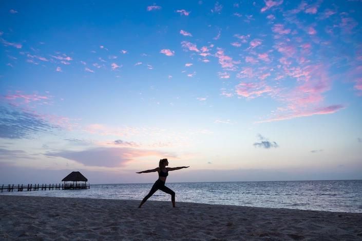 2016/01/Margaritaville-Island-Reserve-Riviera-Cancun-Beach-Yoga.jpg