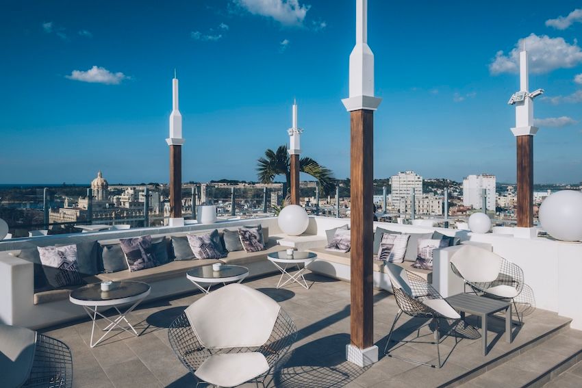 Marques de la Torre terrace.jpg