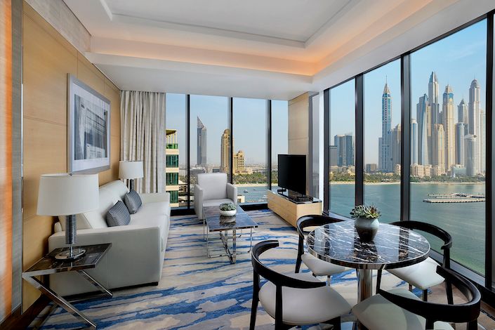 Marriott-Hotels-opens-first-resort-in Dubai-on-world-famed-Palm-Island-6.jpg
