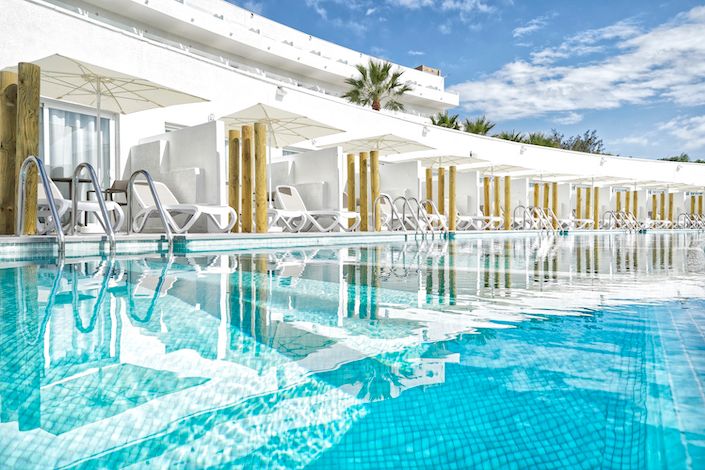 Meeting-Point-Hotels-opens-4*-Labranda-Golden-Beach-in-Fuerteventura-2.jpg