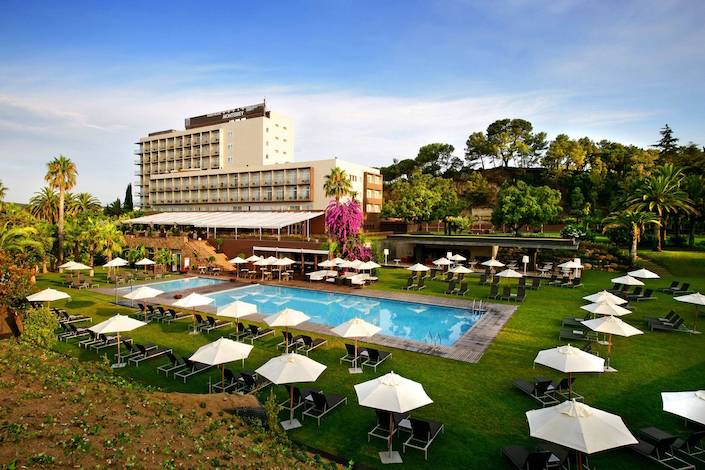 Meliá Hotels International maintains its commitment to Spanish holiday destinations by signing the Meliá Lloret de Mar hotel