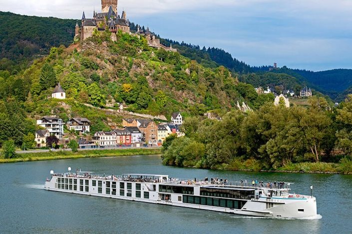 New deal for Wave season with Riverside Luxury Cruises