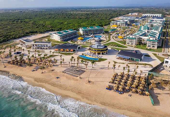 Ocean El Faro, the new and spectacular colonial-style resort by H10 Hotels