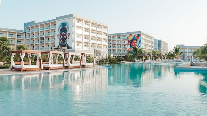 One Gallery Resort.jpg