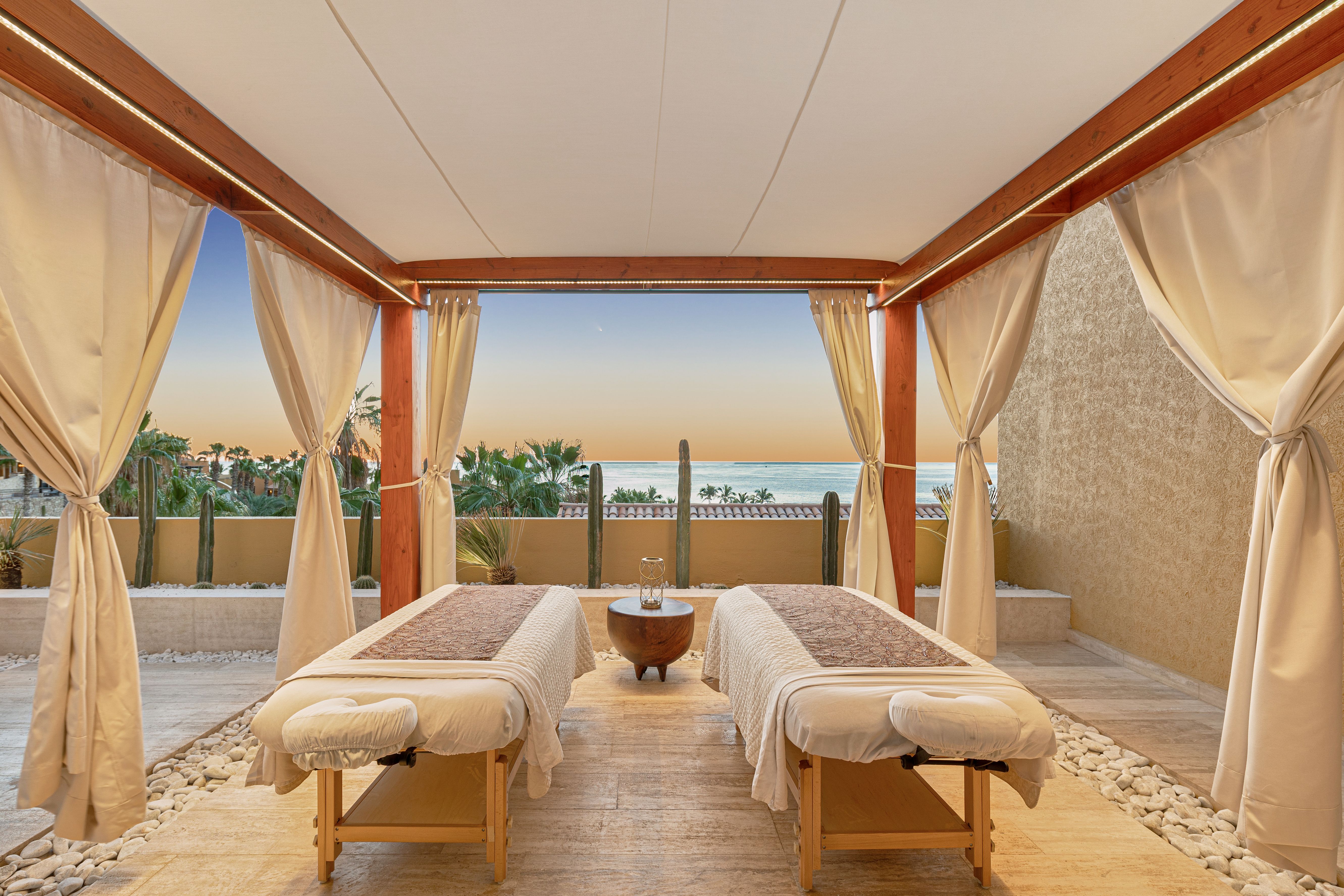 Outdoor Massage Cabin 1.jpg