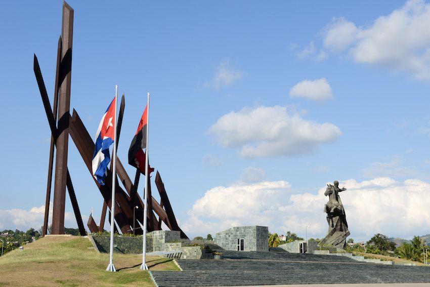 Plaza de la Revolucion in Santiago de Cuba.jpeg