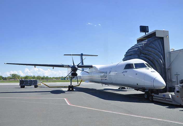 Porter Airlines adjusts planned restart date