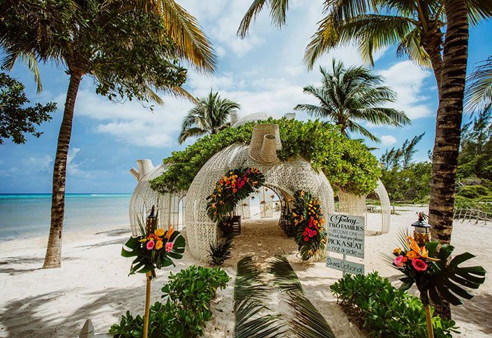 Sandos Hotels & Resorts in Mexico recognized and awarded by WeddingWire Users