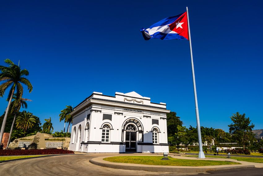 Santa Ifigenia Cemetery Fidel Castro tomb.jpeg