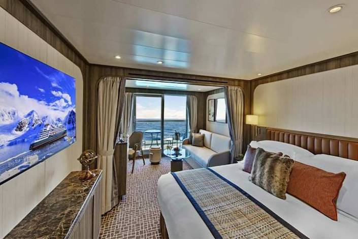 Seabourn brings back ‘The Suite Life Event’