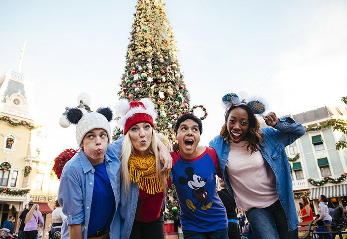 Share the holiday season love with Disney and Make-A-Wish®