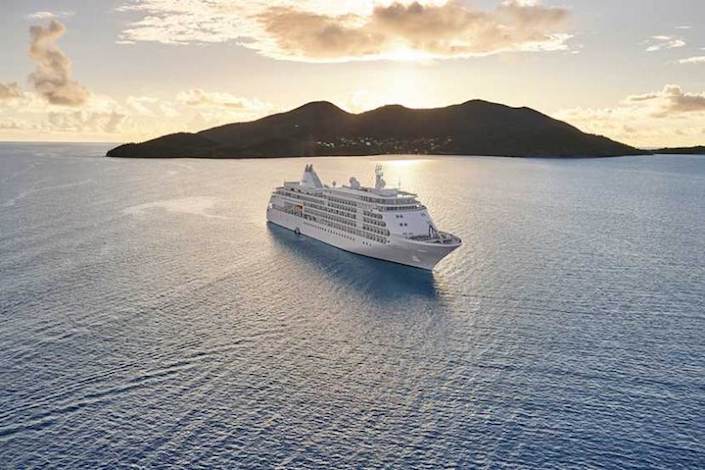 Open for pre-sale: Silversea’s first-ever full summer season in French Polynesia