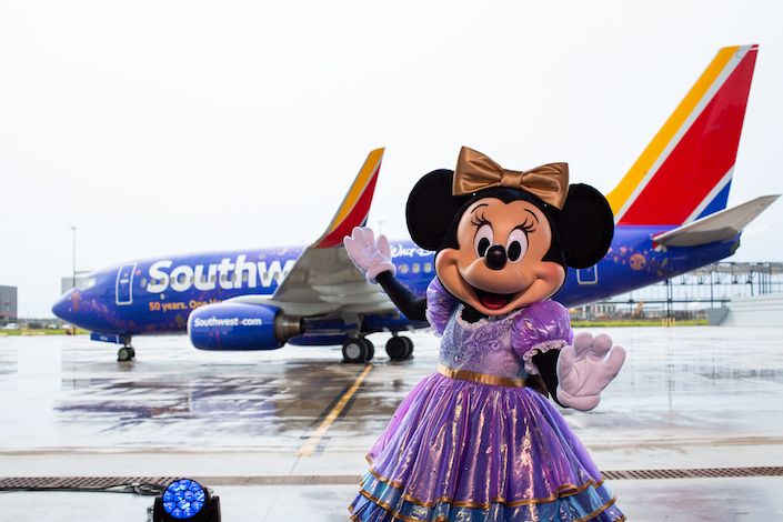 Southwest-Airlines-and-Walt-Disney-World-Resort-celebrate-50th-anniversary-of-both-iconic-brands-with-commemorative-aircraft-4.jpg