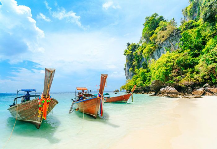 Thailand plans quarantine free entry for vaccinated tourists