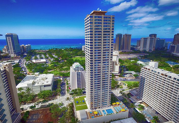 The Largest Holiday Inn Express® Hotel In The Americas to Open in Hawaii