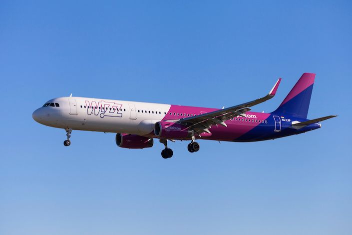 Wizz Air celebrates 90 million passenger milestone in the UK