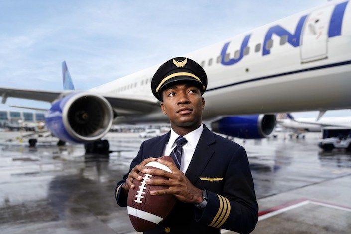 United adds 120+ flights for college football fans to see their team on the road this fall