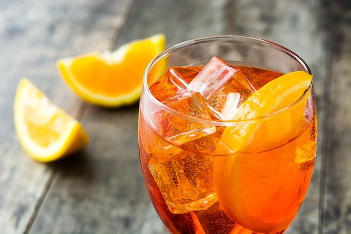 United offers free spritz cocktails on flights to Italy